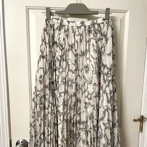 COPY - Banana republic long skirt